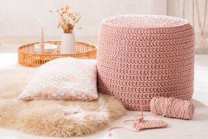 Crocheting for Beginners – Pink Pouf